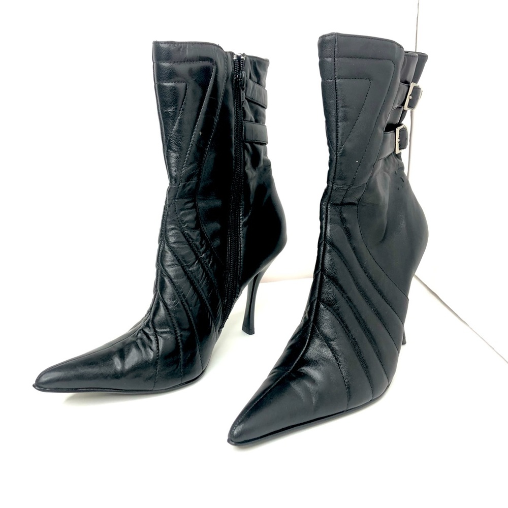 Baker’s black pointy ankle Boots
